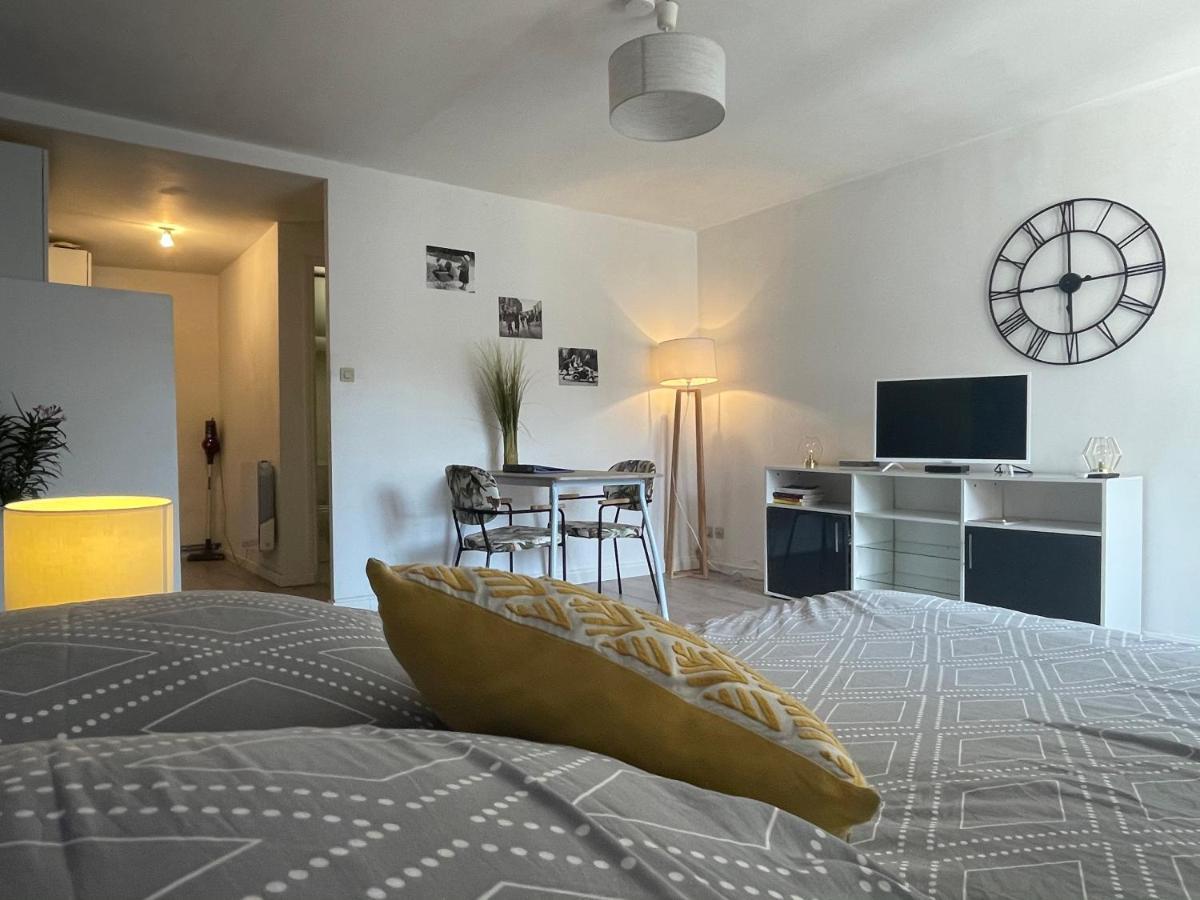 Moissac Centre Studio 30m2 Calme Cour Intérieure vélo Netflix Extérieur photo