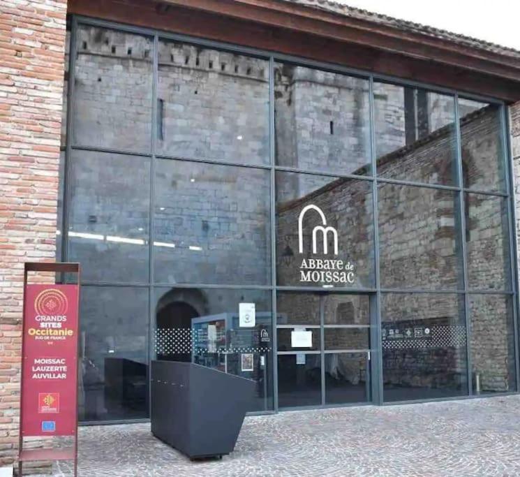 Moissac Centre Studio 30m2 Calme Cour Intérieure vélo Netflix Extérieur photo